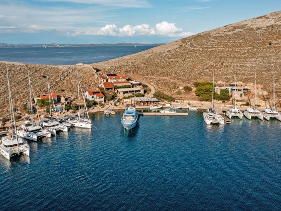 kroatien bucht yachten boote 1