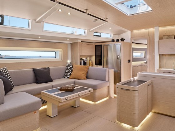 beneteau oceanis60 pantry